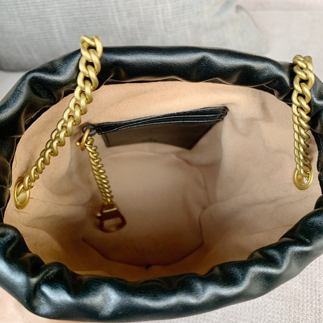 GG Marmont Mini bucket bag