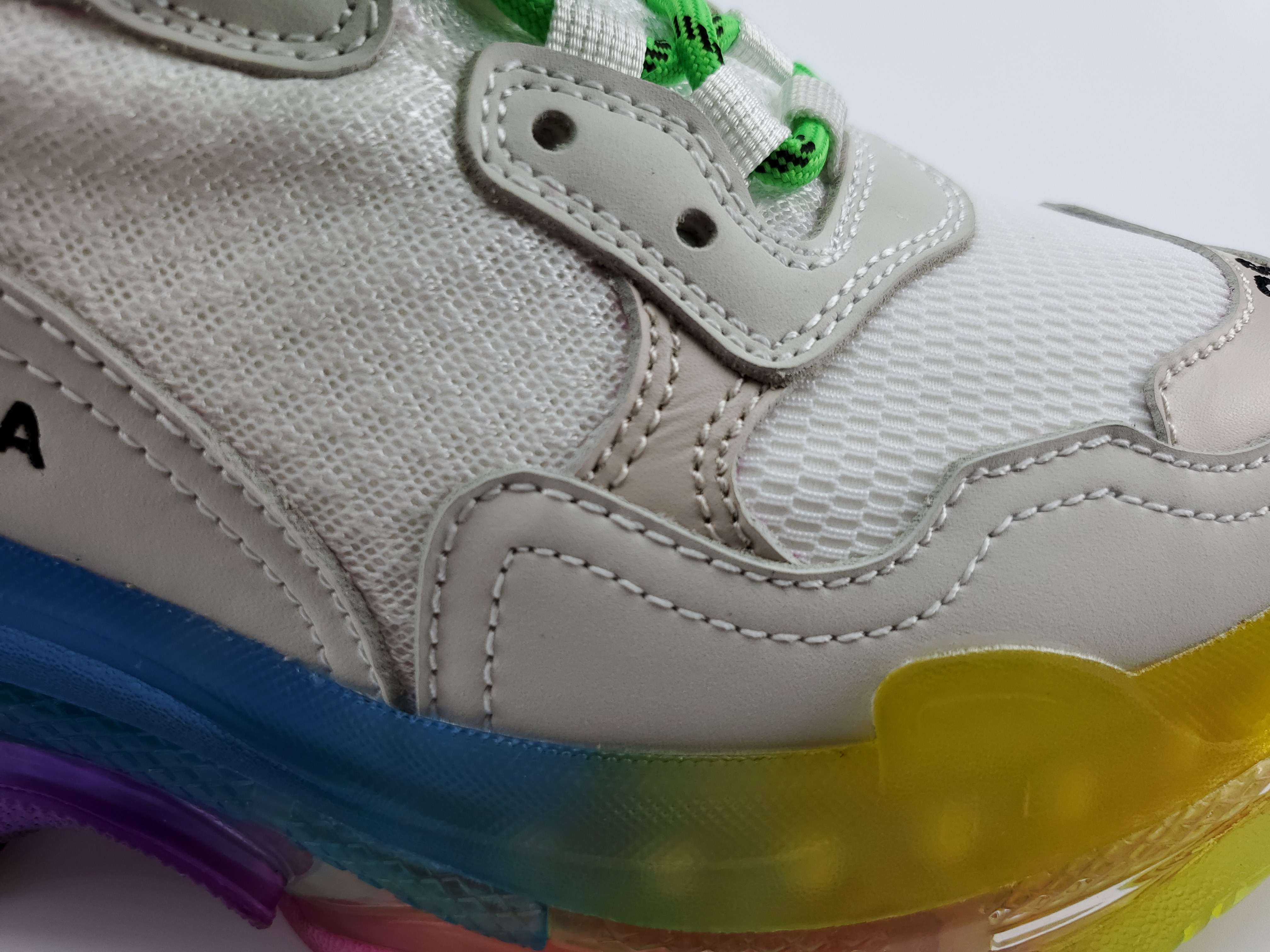 Balenciga Triple S Rainbow