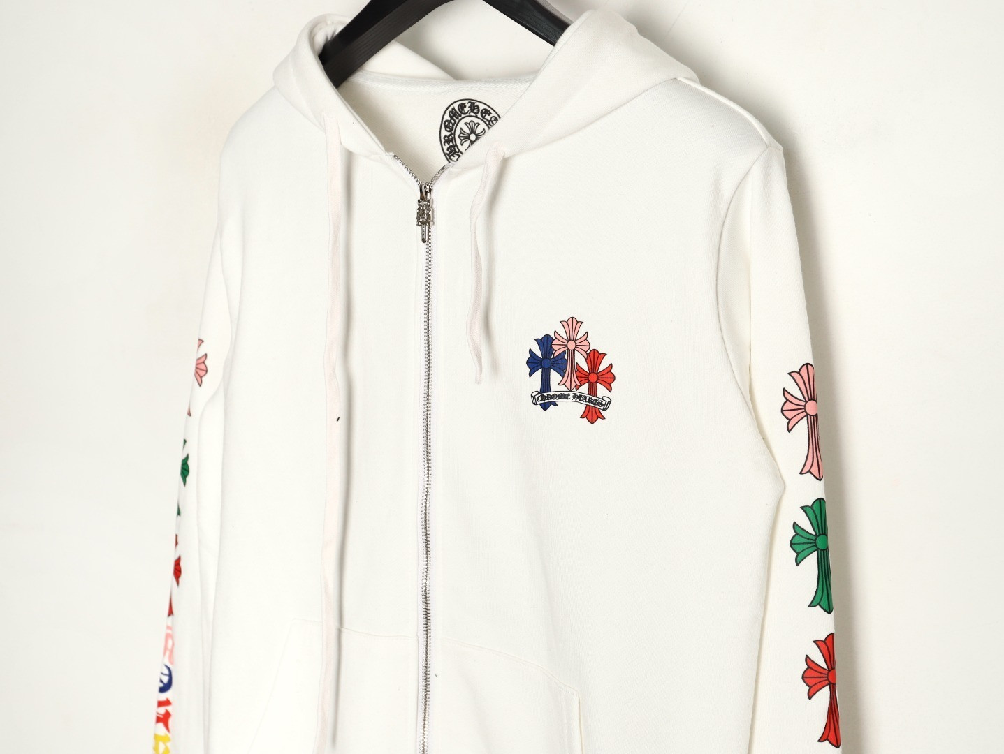 Ch**me He**ts 25fw coats