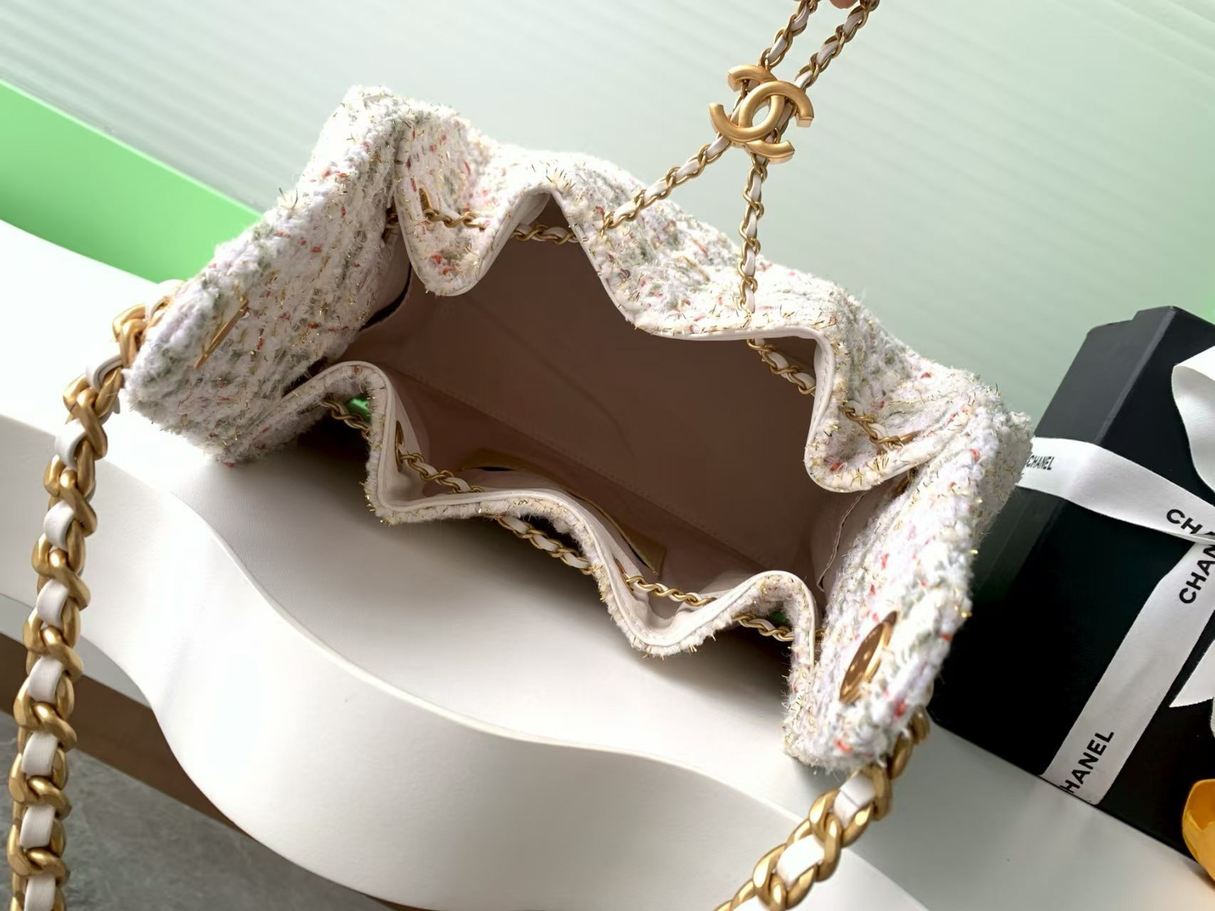 Ch*el 25 bucket tweed bag 26x30x14cm