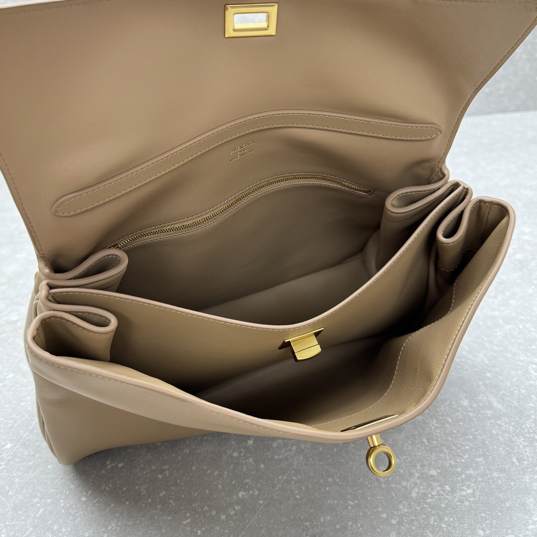 Ba*len*cia*ga rodeo mediun 35x23.3x10.9cm