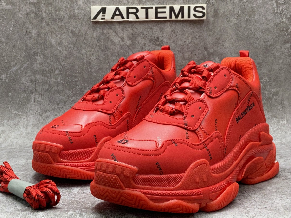 Balenciga Triple S Allover Logo Red
