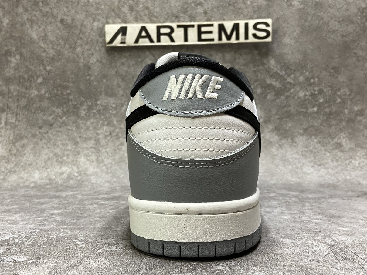 Nike SB Dunk Low Pro"Light Smoke Grey"