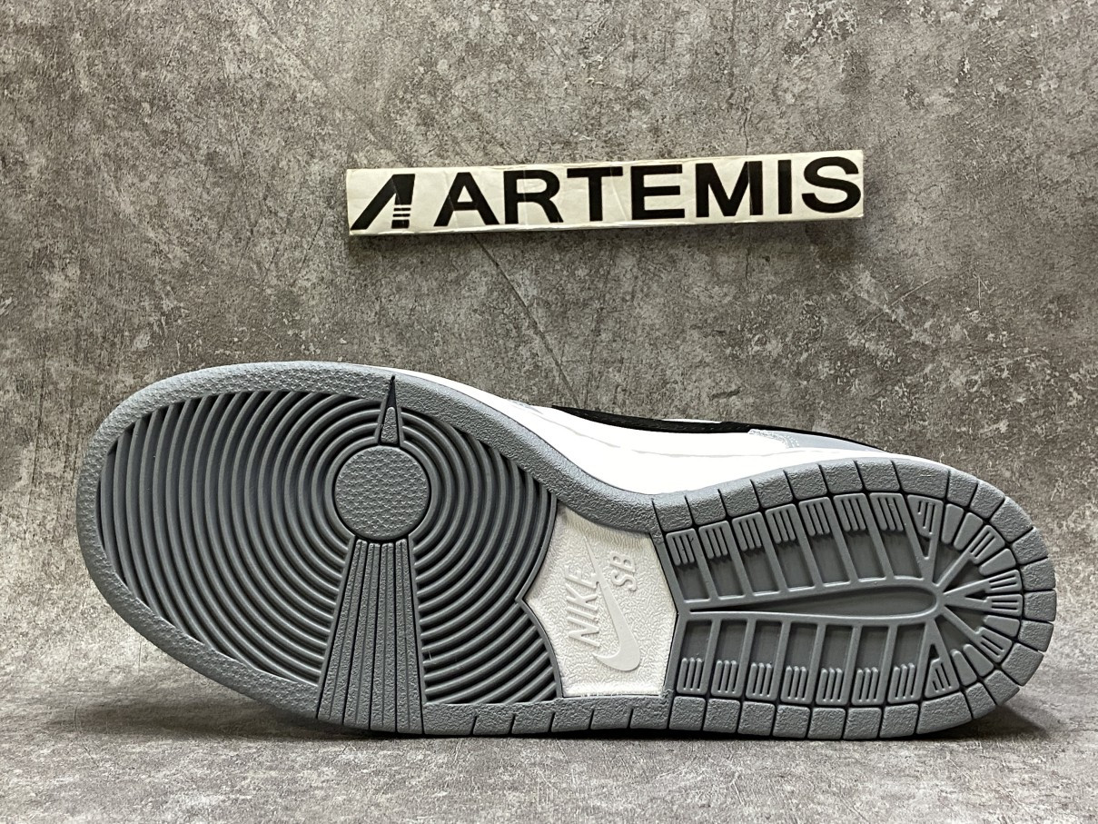 Nike SB Dunk Low Pro"Light Smoke Grey"