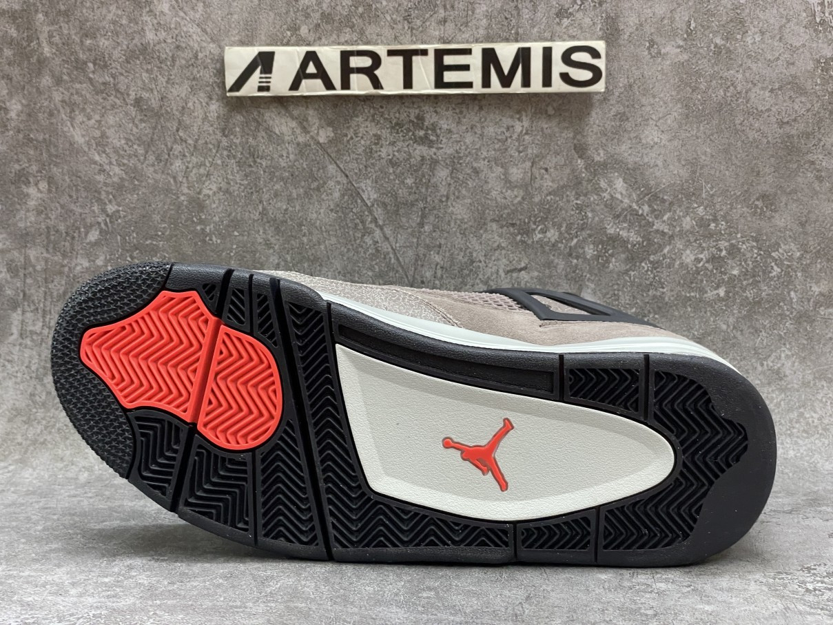 Air Jordan 4 Retro Taupe Haze