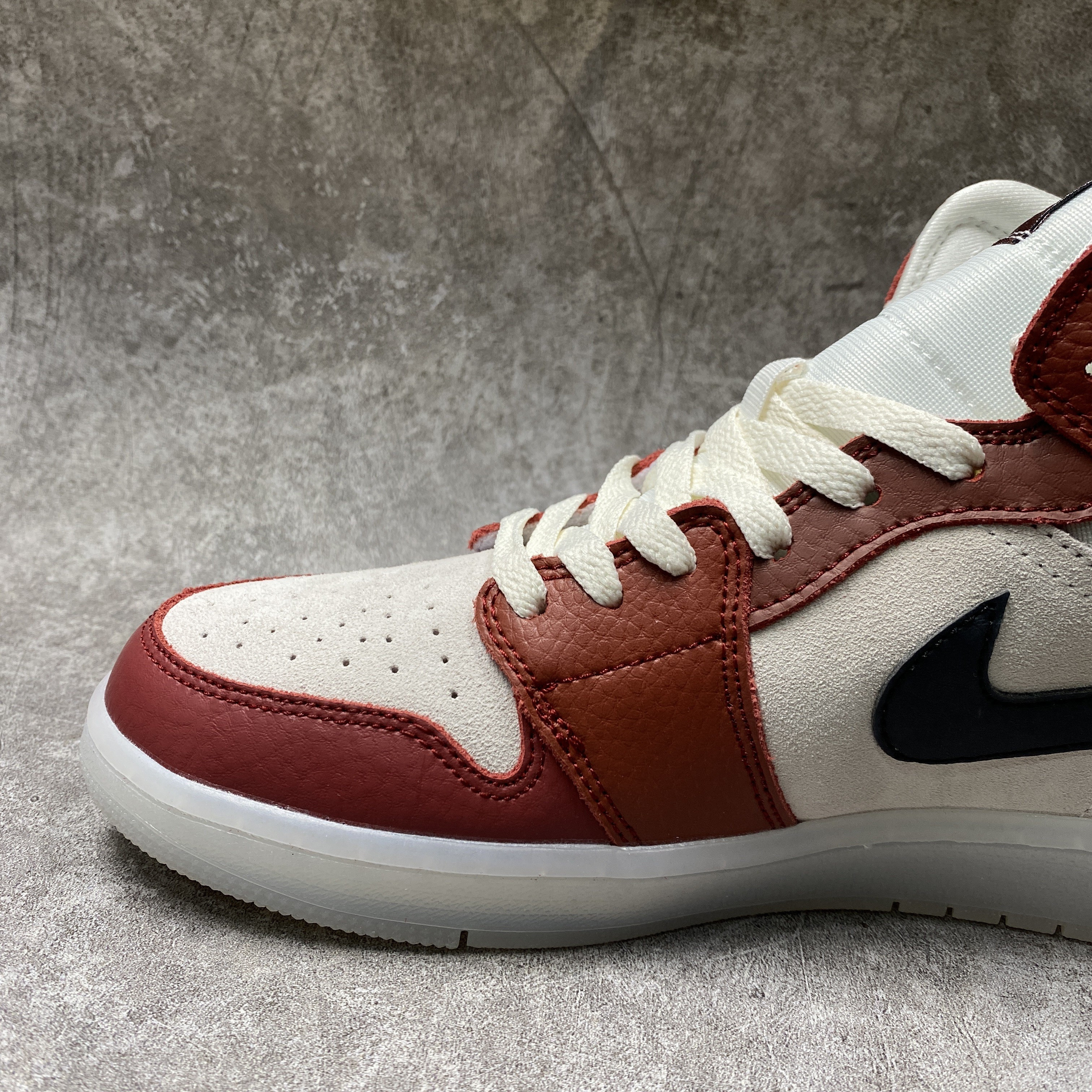 Air Jordan 1 Mid Anti-Gravity Machines