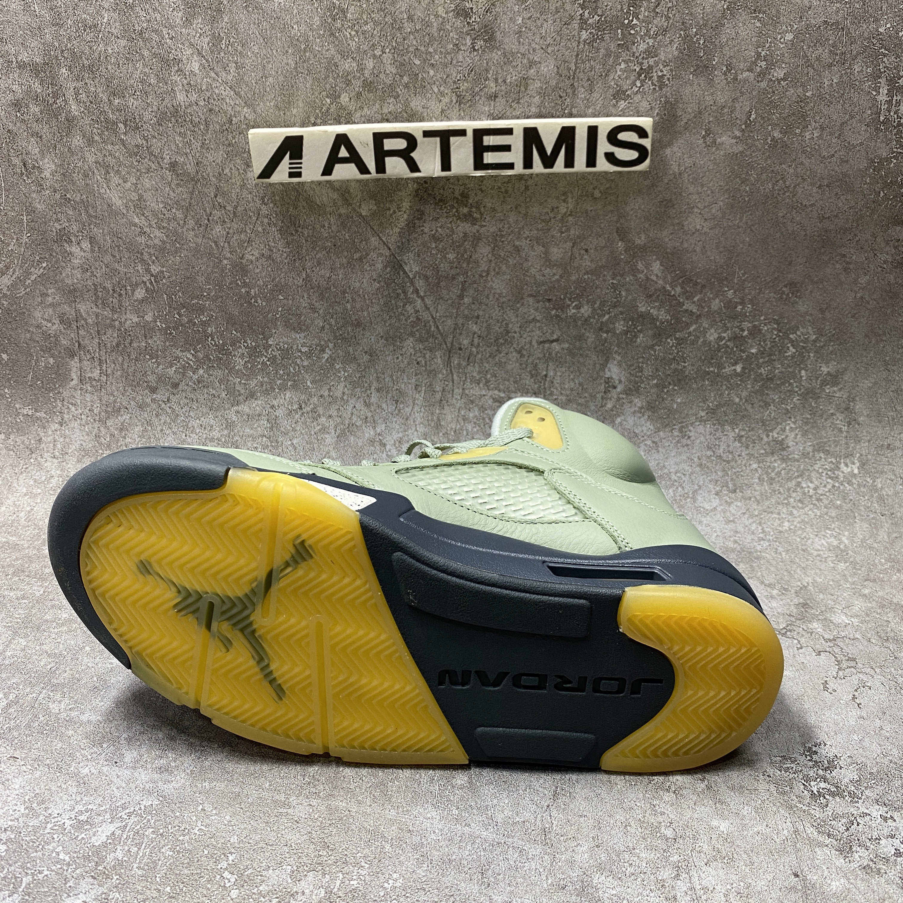 Air Jordan 5 Retro Jade Horizon