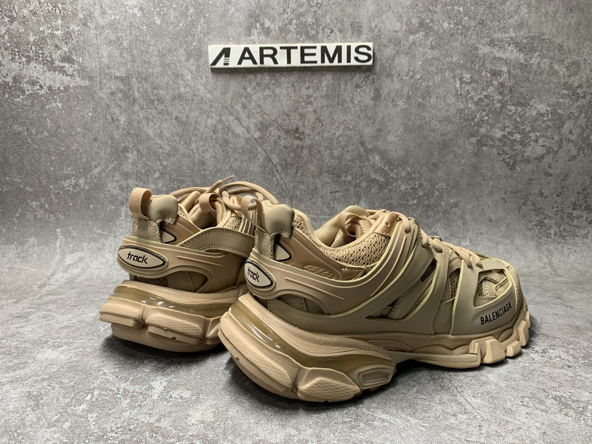 Balenciga Track Beige