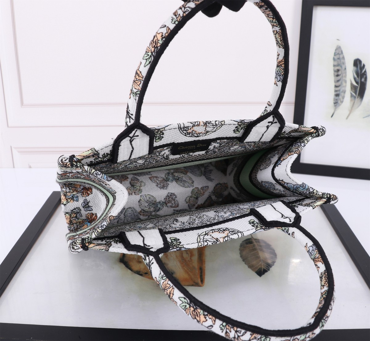 small D*or book tote white multicolor toile de jouy mexico embroidery 10.5 x 8.5 x 5.5 inches