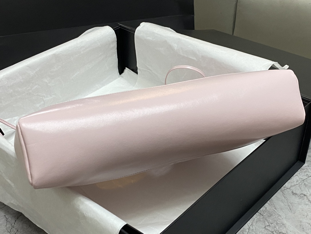 Ch*el shopping bag shiny lambskin & gold-tone metal 35x39x8cm