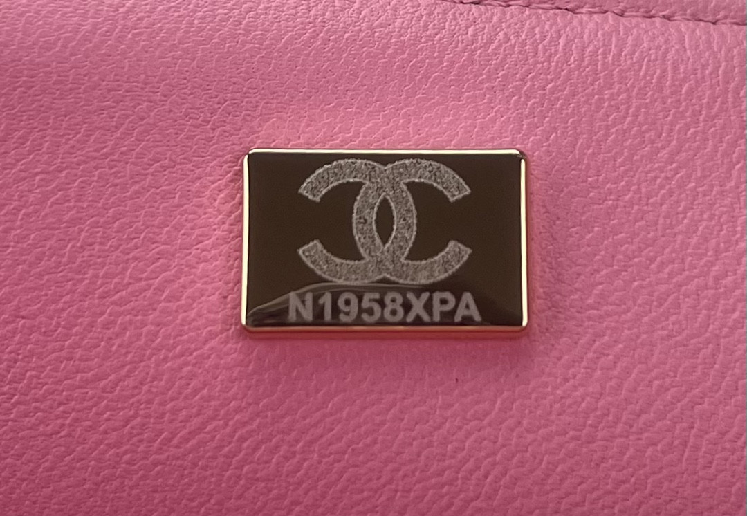 Ch*el classic 11.12 handbag tweed & gold-tone metal 6 × 9.9 × 2.5 in