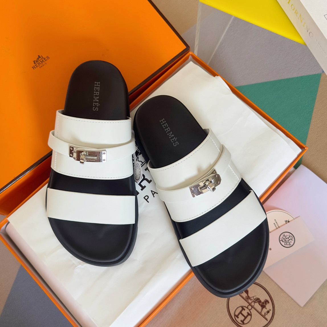 UA Hermès Jackson sandal