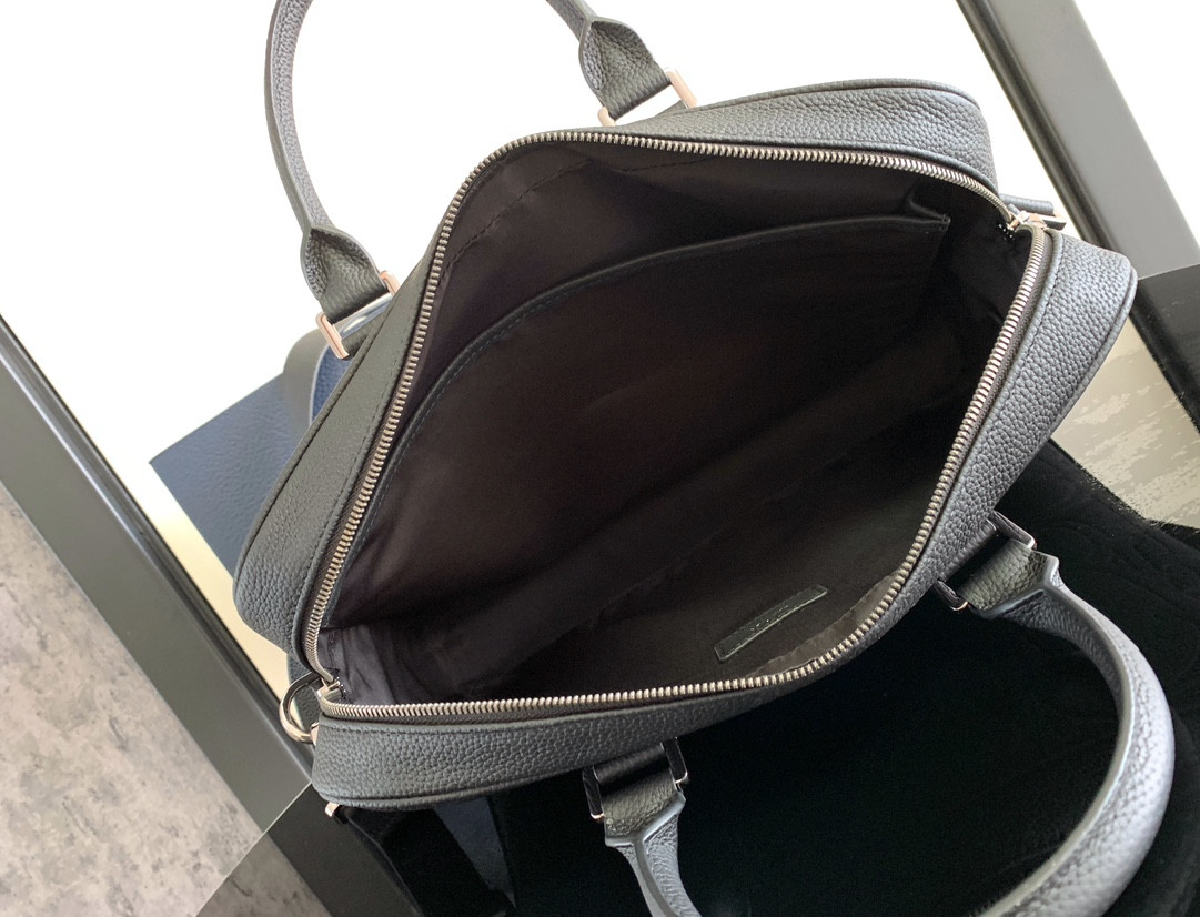 D*or zipped briefcase  black D*or gravity leather and black grained calfskin 37 x 28 x 6 cm