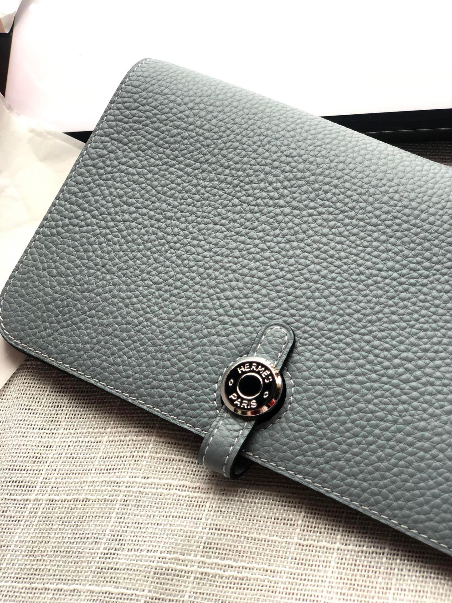 Hermès Dogon Duo Wallet 20.1cm