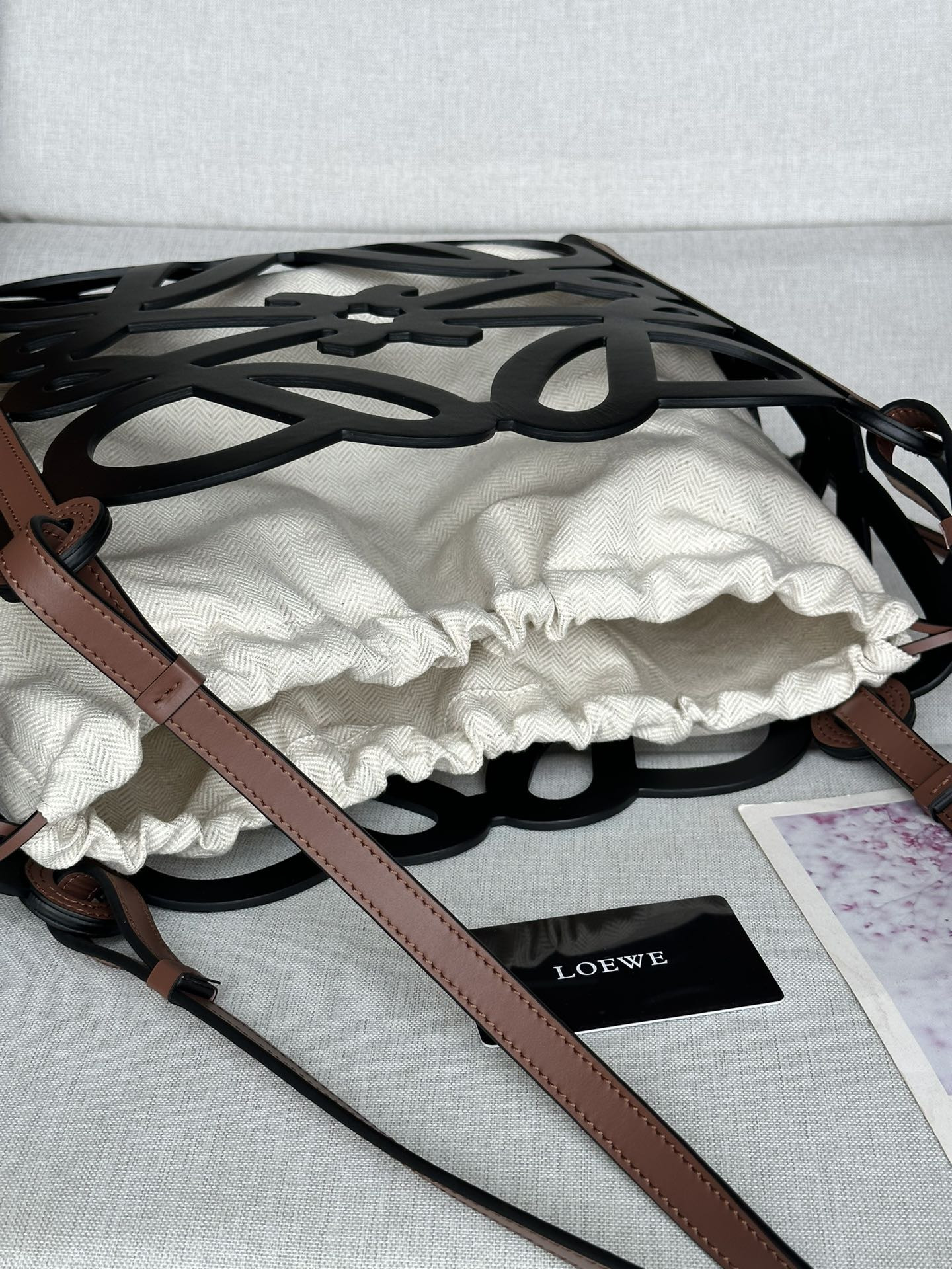 L0ew* anagram tote 32x27x11cm