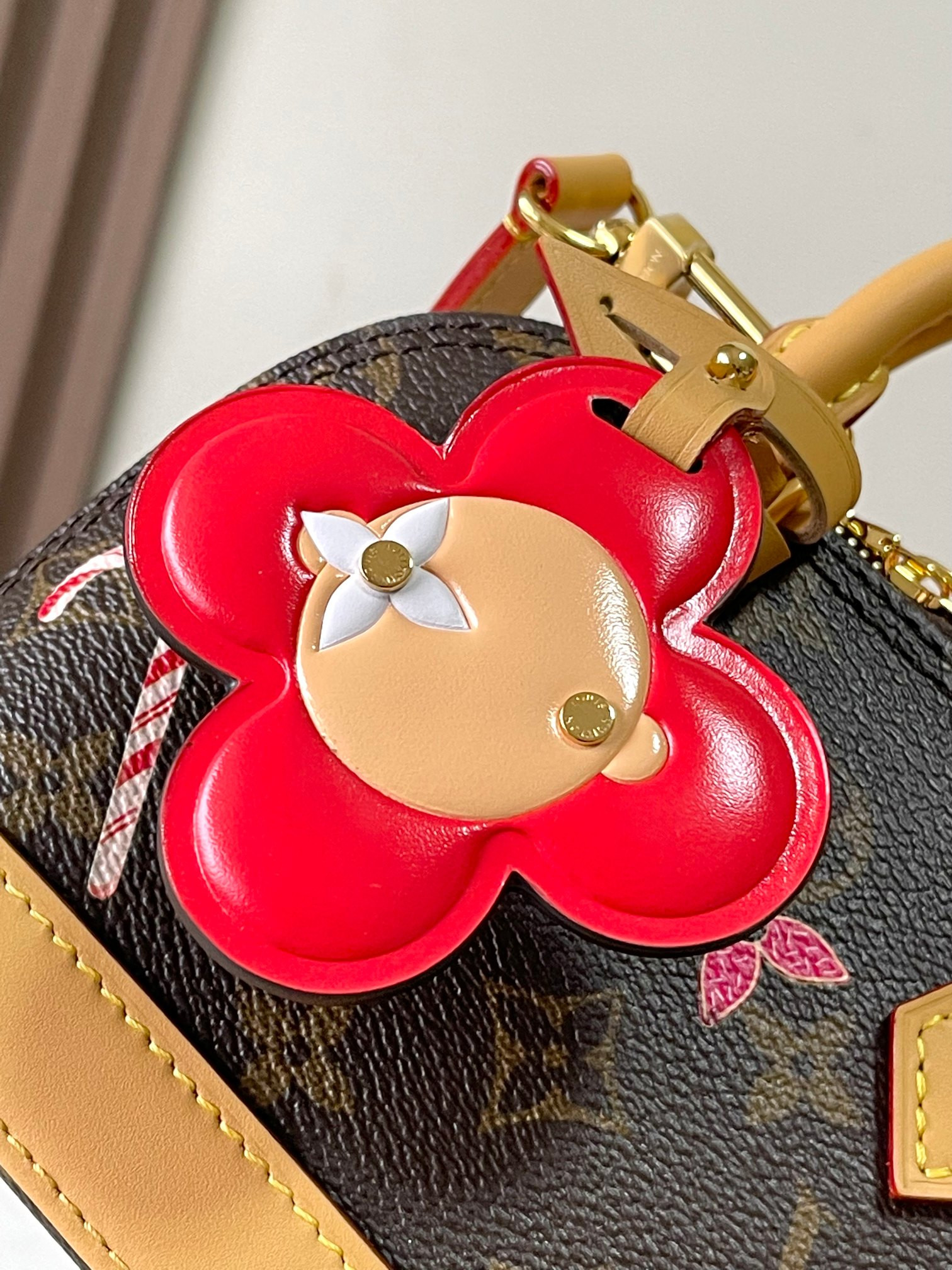 LV Nano Alma M12199 18x12x8cm