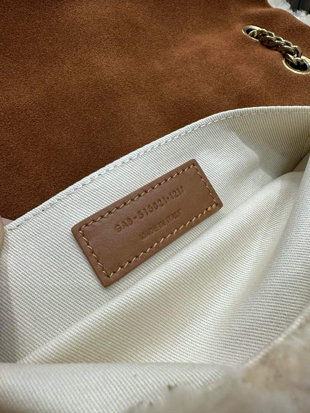 Y*L jamie medium in suede and shearling 25×15×7.5cm