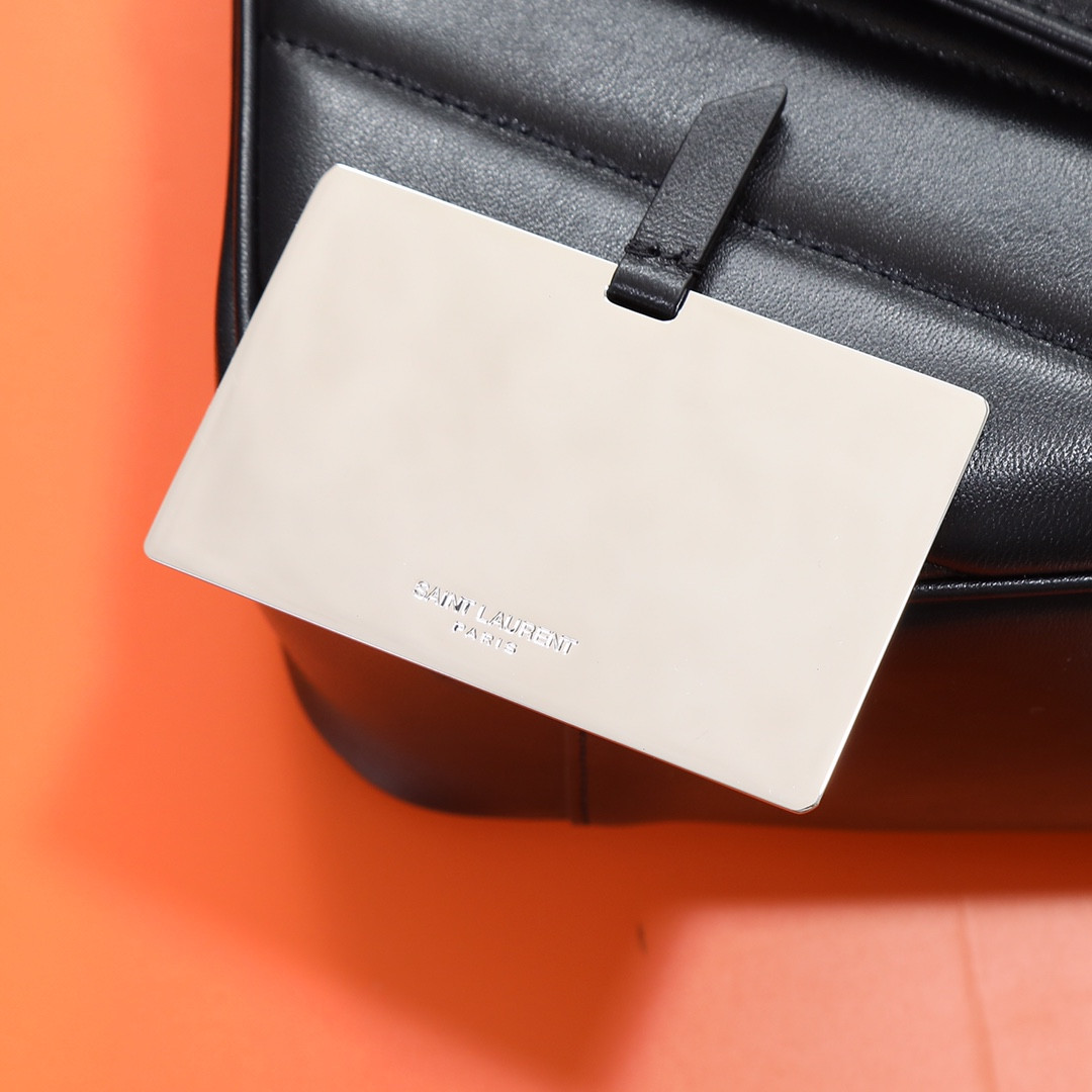 Y*L loulou medium in matelassÉ lambskin 29x17x8cm