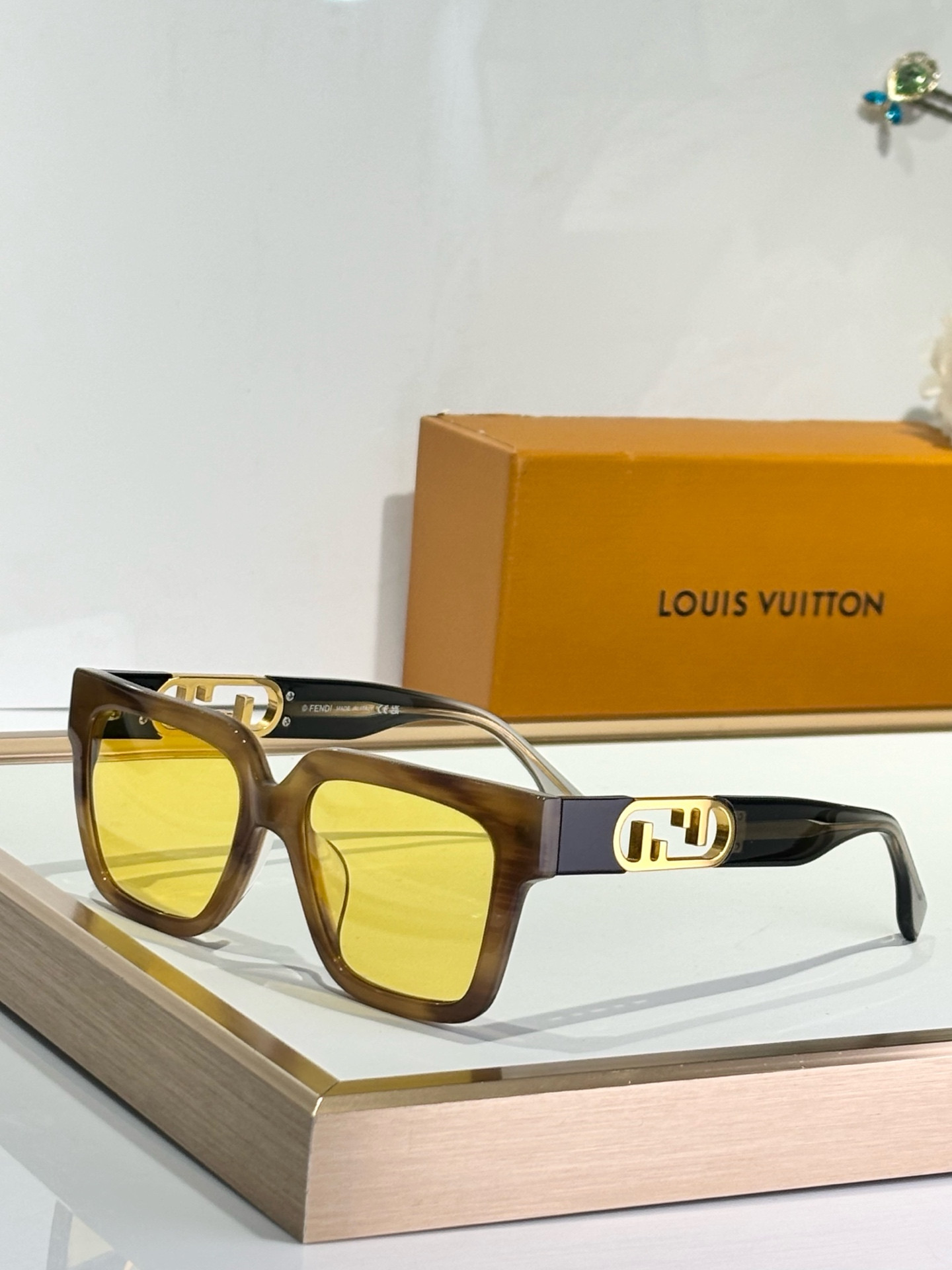 F**di glasses fe40180 51-19-145