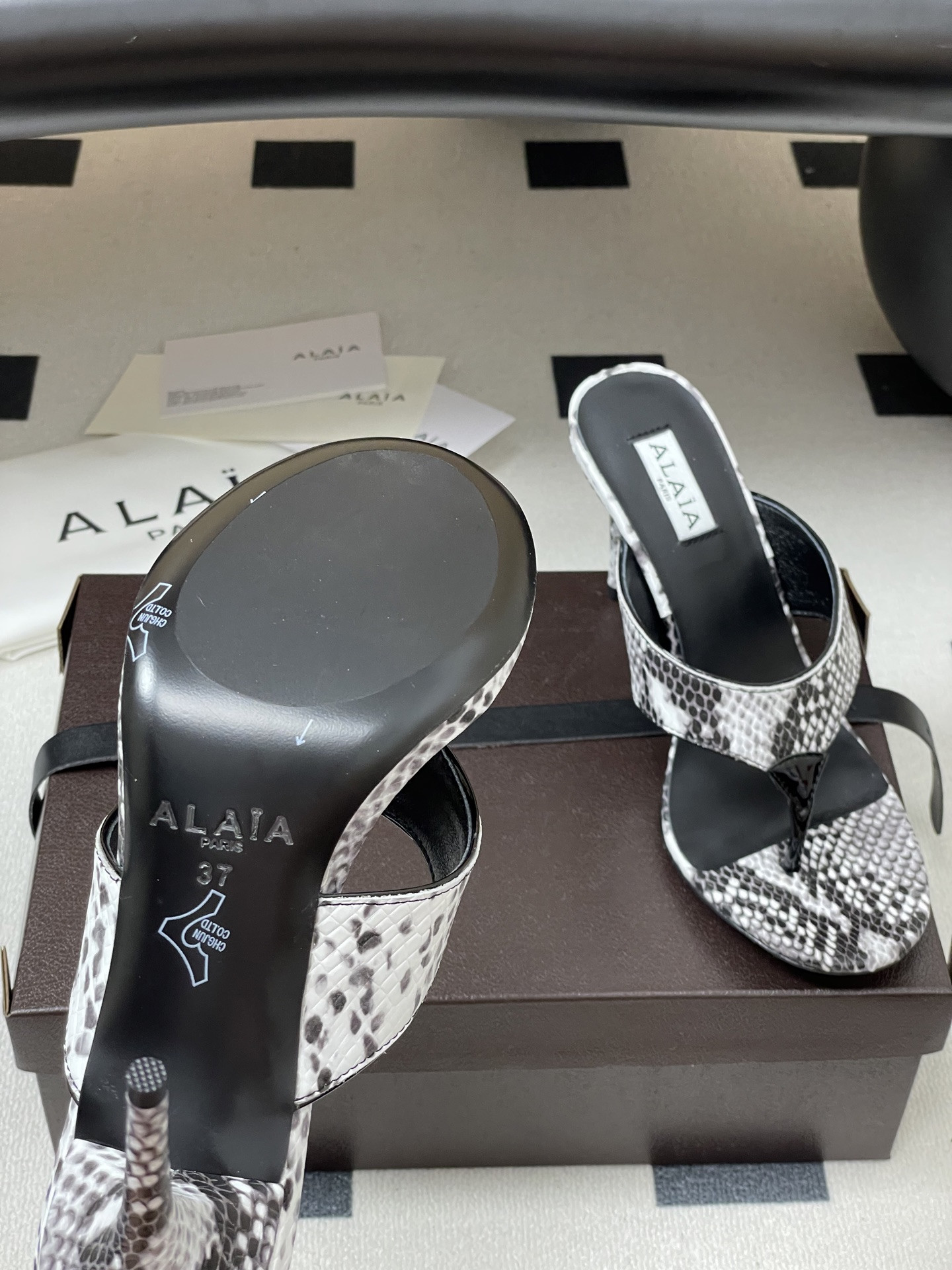 UA Alaia Triangle Flat Slides 9cm Heel(Customized Size 7-10 days production time)