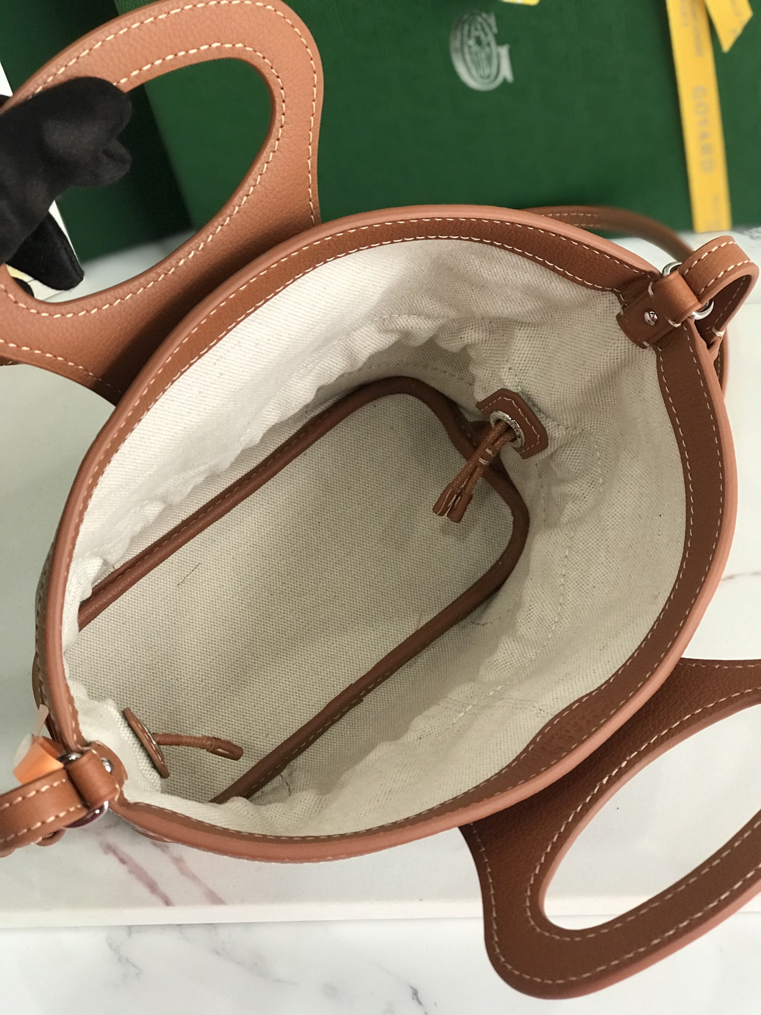 Go*ard beluga mini bag 23x8x18.5cm